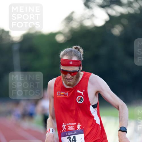 08.08.2026 - Nacht der Zehner Michael Strokosch http://msf.ph/oto/9931070 08.08.2026 20:56:13 Laufen 10, 34, 28 meine-sportfotos.de