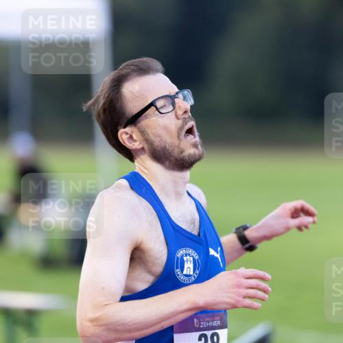 08.08.2026 - Nacht der Zehner Michael Strokosch http://msf.ph/oto/9931117 08.08.2026 20:57:25 Laufen 10 meine-sportfotos.de
