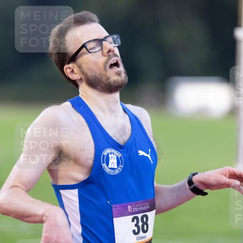 08.08.2026 - Nacht der Zehner Michael Strokosch http://msf.ph/oto/9931119 08.08.2026 20:57:26 Laufen 10, 38 meine-sportfotos.de