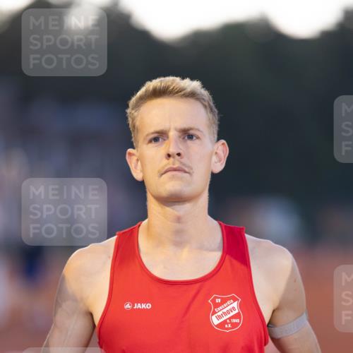 08.08.2026 - Nacht der Zehner Michael Strokosch http://msf.ph/oto/9931154 08.08.2026 21:17:47 Laufen 1945, 10, 6 meine-sportfotos.de
