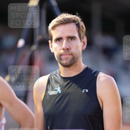 08.08.2026 - Nacht der Zehner Michael Strokosch http://msf.ph/oto/9931162 08.08.2026 21:18:05 Laufen 10, 20 meine-sportfotos.de
