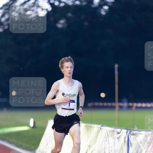 08.08.2026 - Nacht der Zehner Michael Strokosch http://msf.ph/oto/9931173 08.08.2026 21:19:34 Laufen 1 meine-sportfotos.de