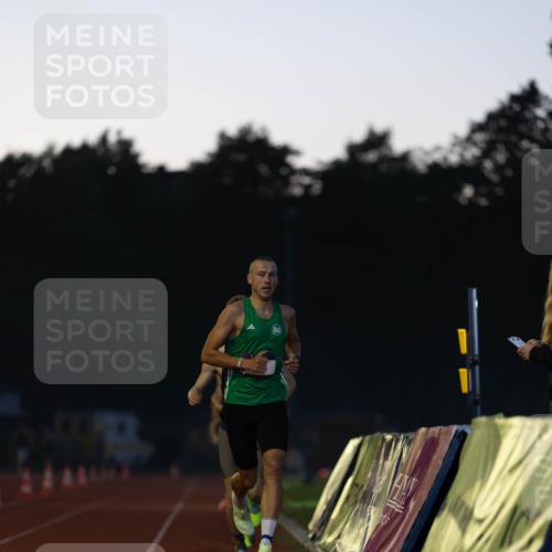 08.08.2026 - Nacht der Zehner Michael Strokosch http://msf.ph/oto/9931192 08.08.2026 21:20:58 Laufen  meine-sportfotos.de