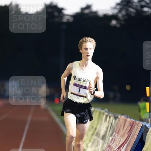 08.08.2026 - Nacht der Zehner Michael Strokosch http://msf.ph/oto/9931213 08.08.2026 21:21:54 Laufen  meine-sportfotos.de