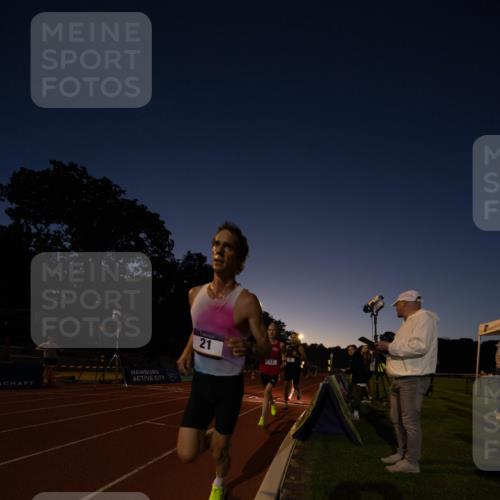 08.08.2026 - Nacht der Zehner Michael Strokosch http://msf.ph/oto/9931270 08.08.2026 21:32:20 Laufen 21, 12 meine-sportfotos.de