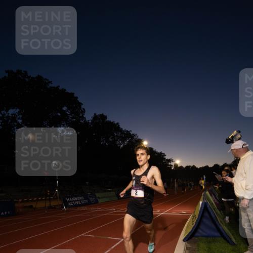 08.08.2026 - Nacht der Zehner Michael Strokosch http://msf.ph/oto/9931278 08.08.2026 21:33:46 Laufen 2 meine-sportfotos.de
