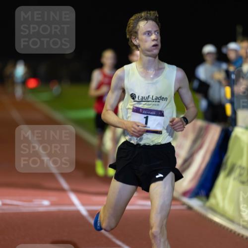08.08.2026 - Nacht der Zehner Michael Strokosch http://msf.ph/oto/9931336 08.08.2026 21:47:45 Laufen 6, 1 meine-sportfotos.de