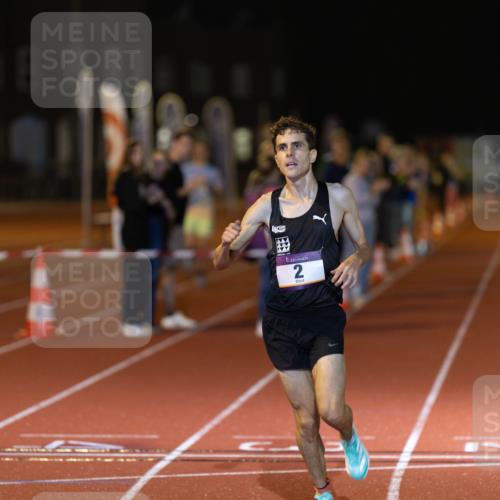 08.08.2026 - Nacht der Zehner Michael Strokosch http://msf.ph/oto/9931371 08.08.2026 21:49:06 Laufen 2 meine-sportfotos.de