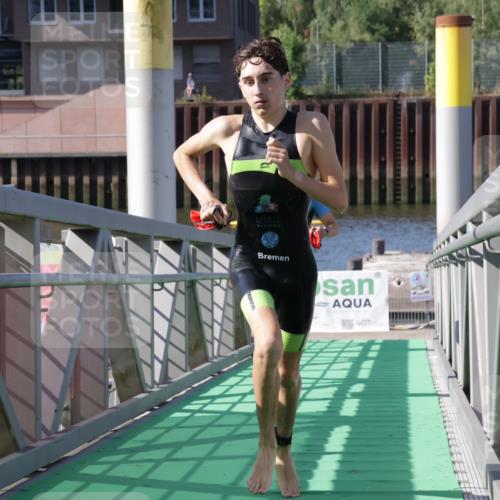 09.08.2026 - GEWOBA Citytriathlon Bremen Yannick Fuchs http://msf.ph/oto/9931453 09.08.2026 10:09:47 Schwimmen 280, 282, 285, 306 meine-sportfotos.de