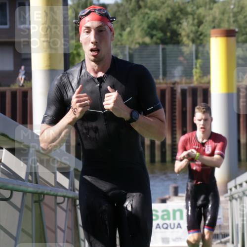 09.08.2026 - GEWOBA Citytriathlon Bremen Yannick Fuchs http://msf.ph/oto/9931501 09.08.2026 10:12:29 Schwimmen 287, 349 meine-sportfotos.de