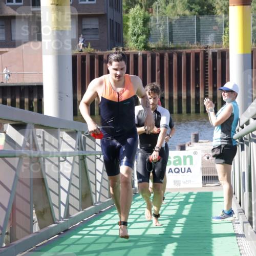 09.08.2026 - GEWOBA Citytriathlon Bremen Yannick Fuchs http://msf.ph/oto/9931540 09.08.2026 10:13:56 Schwimmen 323, 336, 348 meine-sportfotos.de