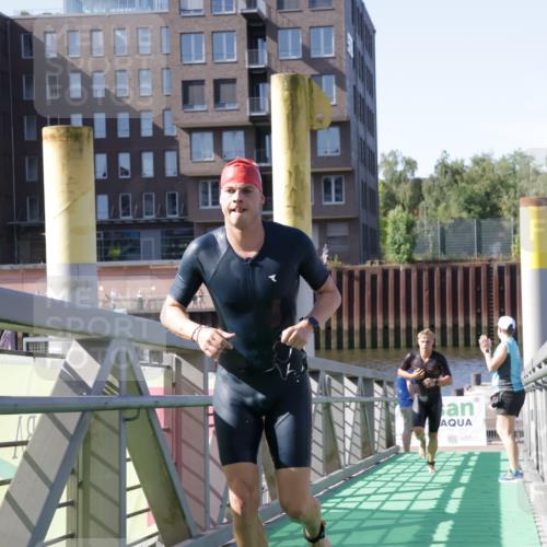09.08.2026 - GEWOBA Citytriathlon Bremen Yannick Fuchs http://msf.ph/oto/9931548 09.08.2026 10:14:01 Schwimmen 291, 323, 336, 348 meine-sportfotos.de