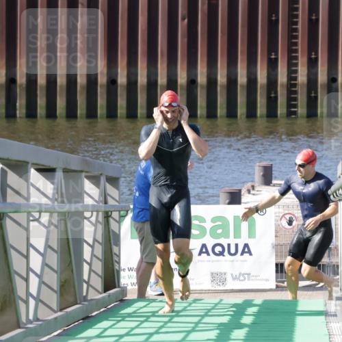 09.08.2026 - GEWOBA Citytriathlon Bremen Yannick Fuchs http://msf.ph/oto/9931578 09.08.2026 10:14:20 Schwimmen 291, 301, 351 meine-sportfotos.de