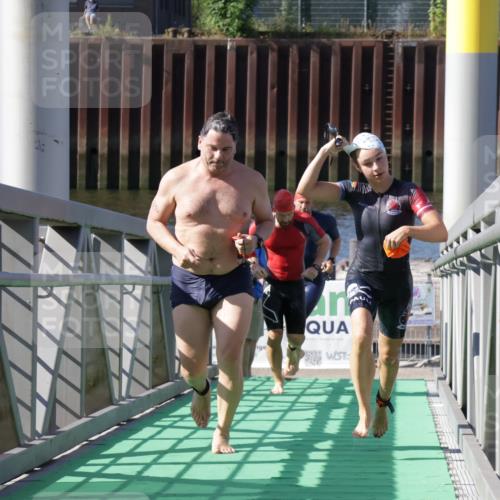 09.08.2026 - GEWOBA Citytriathlon Bremen Yannick Fuchs http://msf.ph/oto/9931639 09.08.2026 10:15:18 Schwimmen 372, 377, 394, 427 meine-sportfotos.de