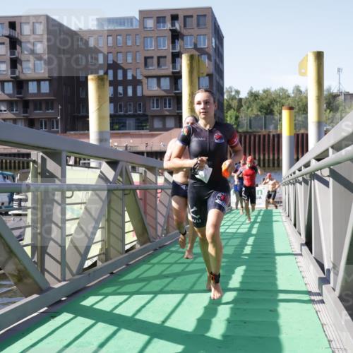 09.08.2026 - GEWOBA Citytriathlon Bremen Yannick Fuchs http://msf.ph/oto/9931641 09.08.2026 10:15:20 Schwimmen 372, 376, 377, 394, 427 meine-sportfotos.de