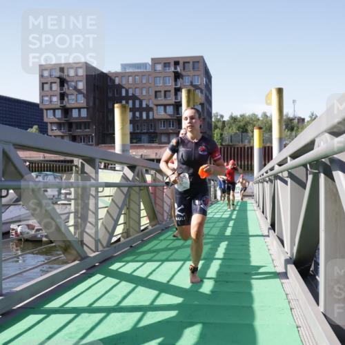 09.08.2026 - GEWOBA Citytriathlon Bremen Yannick Fuchs http://msf.ph/oto/9931642 09.08.2026 10:15:20 Schwimmen 372, 376, 377, 394, 427 meine-sportfotos.de