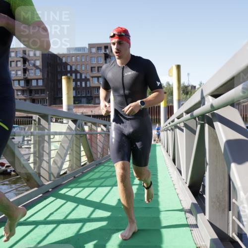 09.08.2026 - GEWOBA Citytriathlon Bremen Yannick Fuchs http://msf.ph/oto/9931692 09.08.2026 10:15:39 Schwimmen 290, 293, 296, 329, 339, 360, 376, 377, 383, 400 meine-sportfotos.de