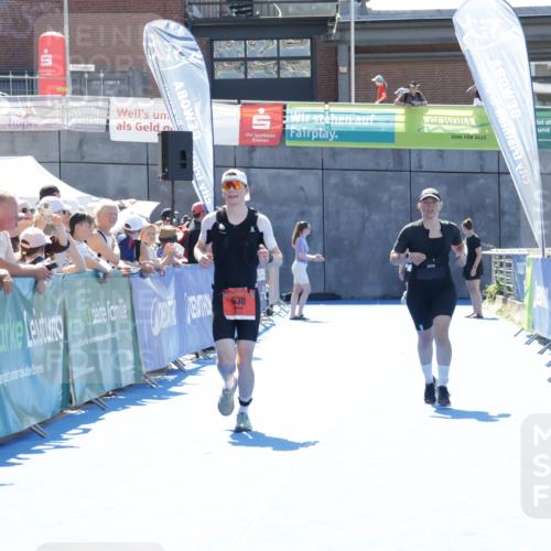 09.08.2026 - GEWOBA Citytriathlon Bremen Yannick Fuchs http://msf.ph/oto/9931755 09.08.2026 14:33:08 Ziel 638, 888, 958 meine-sportfotos.de