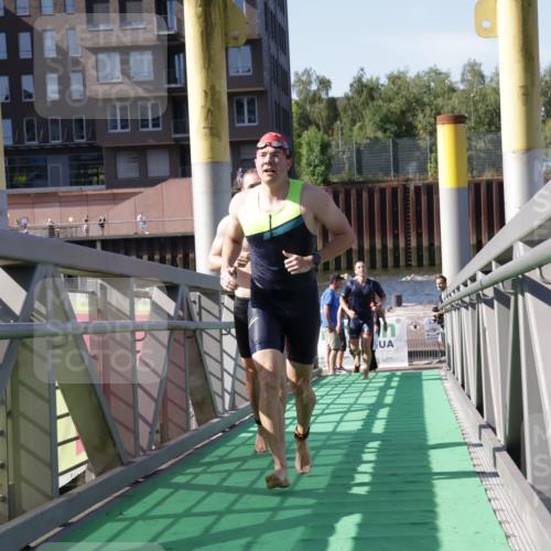 09.08.2026 - GEWOBA Citytriathlon Bremen Yannick Fuchs http://msf.ph/oto/9931760 09.08.2026 10:16:35 Schwimmen 315, 321, 338, 362, 368, 375, 391, 416 meine-sportfotos.de