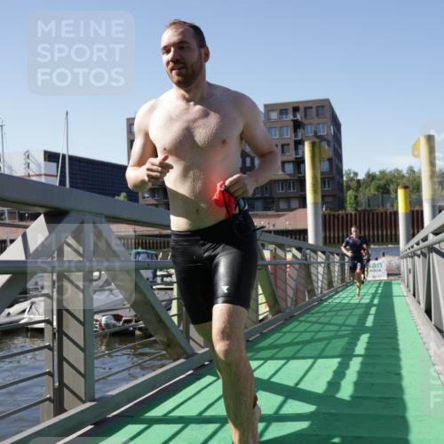 09.08.2026 - GEWOBA Citytriathlon Bremen Yannick Fuchs http://msf.ph/oto/9931768 09.08.2026 10:16:38 Schwimmen 315, 321, 338, 362, 368, 391, 416 meine-sportfotos.de