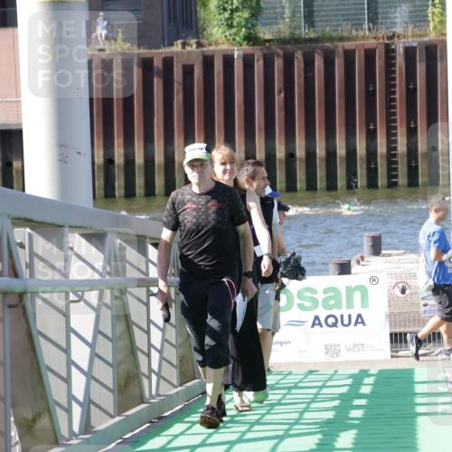09.08.2026 - GEWOBA Citytriathlon Bremen Yannick Fuchs http://msf.ph/oto/9931779 09.08.2026 10:16:42 Schwimmen 315, 338, 362, 368, 391, 416 meine-sportfotos.de
