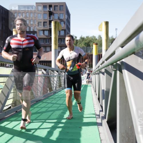 09.08.2026 - GEWOBA Citytriathlon Bremen Yannick Fuchs http://msf.ph/oto/9931809 09.08.2026 10:17:12 Schwimmen 295, 319, 327, 359, 364, 378, 392, 403, 463 meine-sportfotos.de