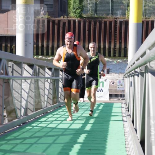 09.08.2026 - GEWOBA Citytriathlon Bremen Yannick Fuchs http://msf.ph/oto/9931832 09.08.2026 10:17:24 Schwimmen 289, 312, 332, 352, 356, 359, 378, 379, 395, 403 meine-sportfotos.de