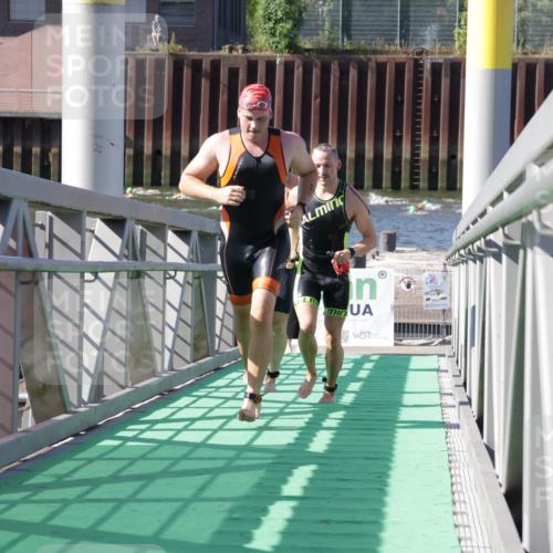 09.08.2026 - GEWOBA Citytriathlon Bremen Yannick Fuchs http://msf.ph/oto/9931833 09.08.2026 10:17:24 Schwimmen 289, 312, 332, 352, 356, 359, 378, 379, 395, 403 meine-sportfotos.de