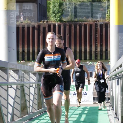 09.08.2026 - GEWOBA Citytriathlon Bremen Yannick Fuchs http://msf.ph/oto/9931845 09.08.2026 10:17:35 Schwimmen 289, 312, 340, 356, 363, 379, 395, 437, 502, 523 meine-sportfotos.de
