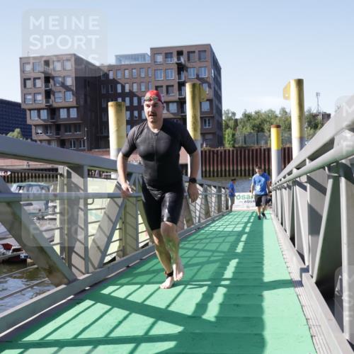 09.08.2026 - GEWOBA Citytriathlon Bremen Yannick Fuchs http://msf.ph/oto/9931864 09.08.2026 10:18:24 Schwimmen 288, 317, 320, 337, 350, 478 meine-sportfotos.de