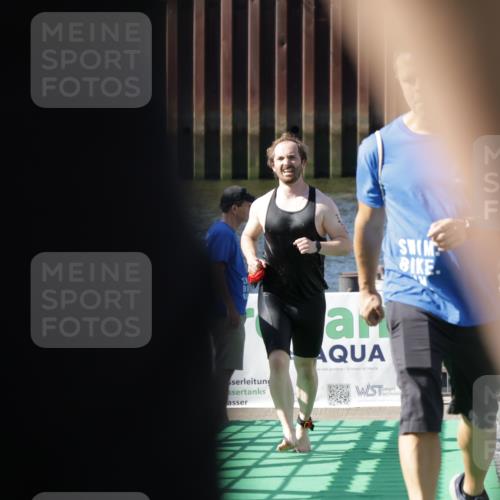 09.08.2026 - GEWOBA Citytriathlon Bremen Yannick Fuchs http://msf.ph/oto/9931866 09.08.2026 10:18:27 Schwimmen 288, 317, 320, 334, 337, 350, 478 meine-sportfotos.de