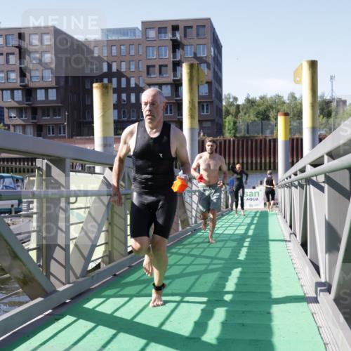 09.08.2026 - GEWOBA Citytriathlon Bremen Yannick Fuchs http://msf.ph/oto/9931887 09.08.2026 10:19:02 Schwimmen 299, 304, 328, 406, 408, 465, 479, 516 meine-sportfotos.de