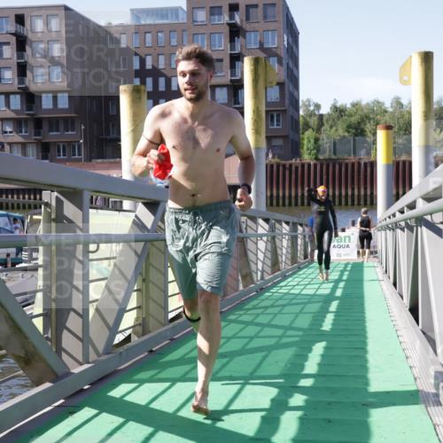 09.08.2026 - GEWOBA Citytriathlon Bremen Yannick Fuchs http://msf.ph/oto/9931892 09.08.2026 10:19:04 Schwimmen 299, 304, 328, 406, 408, 465, 479, 516 meine-sportfotos.de