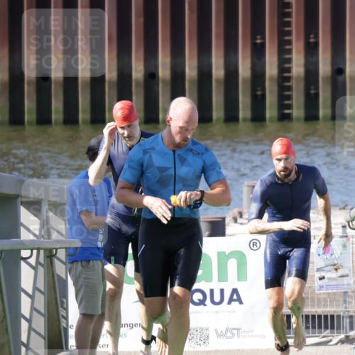 09.08.2026 - GEWOBA Citytriathlon Bremen Yannick Fuchs http://msf.ph/oto/9931904 09.08.2026 10:19:13 Schwimmen 299, 304, 328, 374, 406, 516, 519 meine-sportfotos.de
