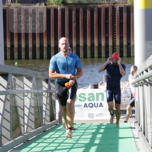 09.08.2026 - GEWOBA Citytriathlon Bremen Yannick Fuchs http://msf.ph/oto/9931905 09.08.2026 10:19:14 Schwimmen 299, 304, 328, 366, 374, 406, 516, 519 meine-sportfotos.de