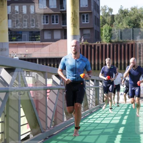 09.08.2026 - GEWOBA Citytriathlon Bremen Yannick Fuchs http://msf.ph/oto/9931908 09.08.2026 10:19:16 Schwimmen 304, 328, 366, 374, 382, 406, 516, 519 meine-sportfotos.de