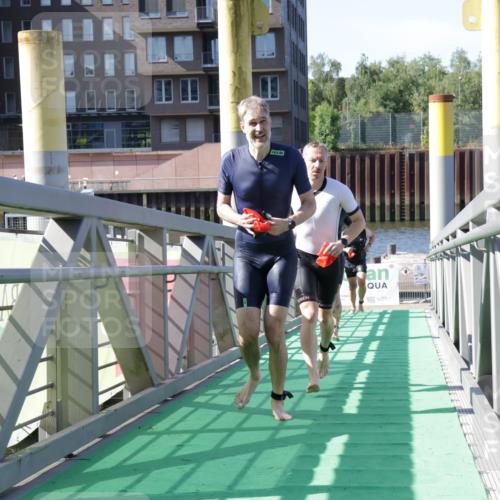 09.08.2026 - GEWOBA Citytriathlon Bremen Yannick Fuchs http://msf.ph/oto/9931917 09.08.2026 10:19:20 Schwimmen 366, 374, 382, 516, 519, 520 meine-sportfotos.de