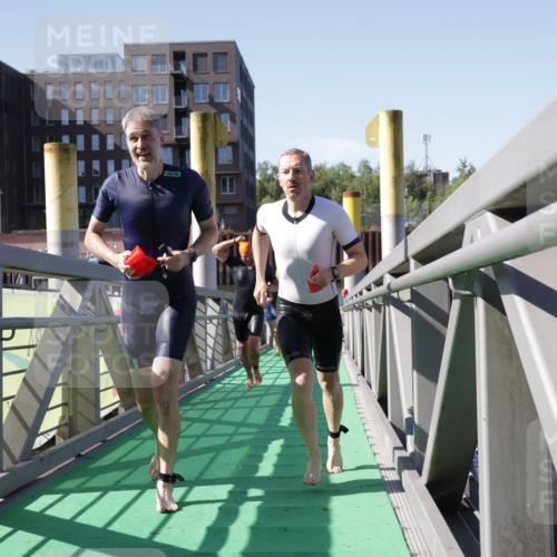 09.08.2026 - GEWOBA Citytriathlon Bremen Yannick Fuchs http://msf.ph/oto/9931919 09.08.2026 10:19:21 Schwimmen 353, 366, 374, 382, 516, 519, 520 meine-sportfotos.de