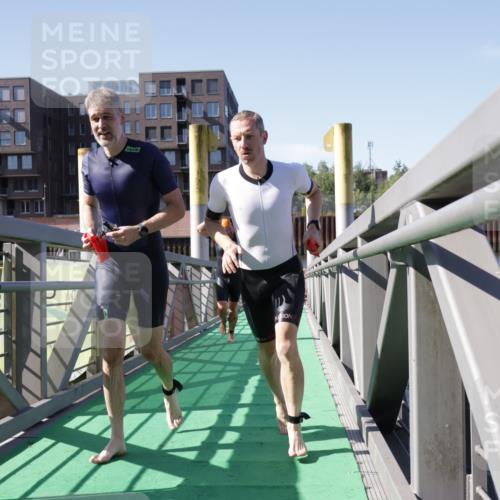 09.08.2026 - GEWOBA Citytriathlon Bremen Yannick Fuchs http://msf.ph/oto/9931920 09.08.2026 10:19:22 Schwimmen 353, 366, 374, 382, 516, 519, 520 meine-sportfotos.de