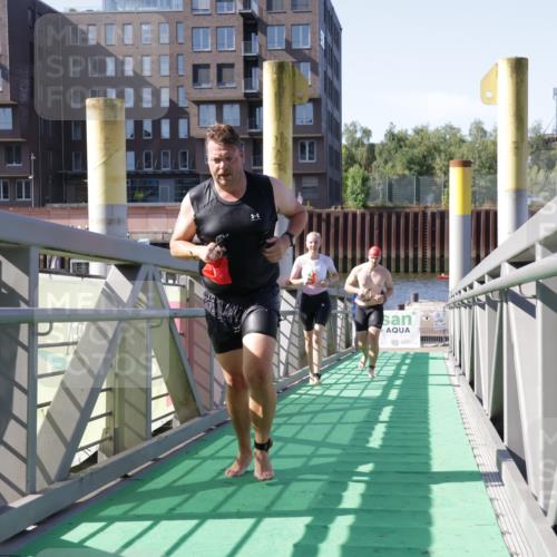 09.08.2026 - GEWOBA Citytriathlon Bremen Yannick Fuchs http://msf.ph/oto/9931928 09.08.2026 10:19:26 Schwimmen 305, 353, 366, 374, 382, 443, 519, 520 meine-sportfotos.de