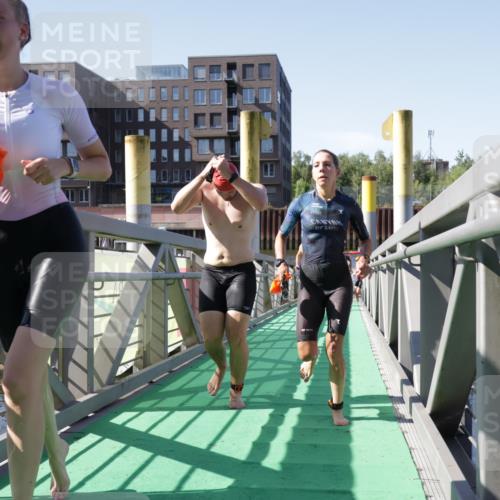 09.08.2026 - GEWOBA Citytriathlon Bremen Yannick Fuchs http://msf.ph/oto/9931935 09.08.2026 10:19:31 Schwimmen 305, 344, 353, 366, 374, 382, 407, 443, 490, 517, 519, 520 meine-sportfotos.de
