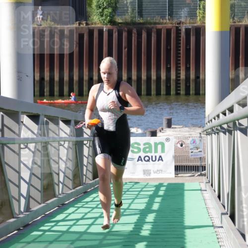 09.08.2026 - GEWOBA Citytriathlon Bremen Yannick Fuchs http://msf.ph/oto/9931970 09.08.2026 10:19:49 Schwimmen 344, 407, 430, 445, 456, 490, 497, 515 meine-sportfotos.de