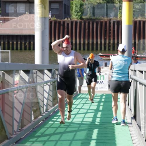 09.08.2026 - GEWOBA Citytriathlon Bremen Yannick Fuchs http://msf.ph/oto/9931986 09.08.2026 10:20:17 Schwimmen 324, 330, 399, 454, 482, 489, 500 meine-sportfotos.de