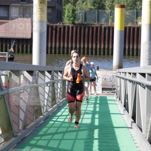 09.08.2026 - GEWOBA Citytriathlon Bremen Yannick Fuchs http://msf.ph/oto/9932033 09.08.2026 10:20:59 Schwimmen 367, 433, 452, 453, 466, 474, 522, 531 meine-sportfotos.de