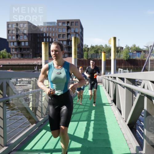 09.08.2026 - GEWOBA Citytriathlon Bremen Yannick Fuchs http://msf.ph/oto/9932056 09.08.2026 10:21:10 Schwimmen 446, 452, 453, 462, 472, 492, 522, 531 meine-sportfotos.de