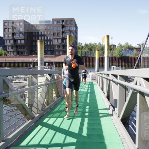 09.08.2026 - GEWOBA Citytriathlon Bremen Yannick Fuchs http://msf.ph/oto/9932059 09.08.2026 10:21:11 Schwimmen 446, 452, 453, 462, 472, 492, 522, 531 meine-sportfotos.de