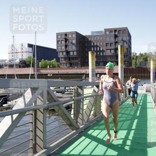 09.08.2026 - GEWOBA Citytriathlon Bremen Yannick Fuchs http://msf.ph/oto/9932088 09.08.2026 10:21:25 Schwimmen 231, 331, 457, 472, 492 meine-sportfotos.de