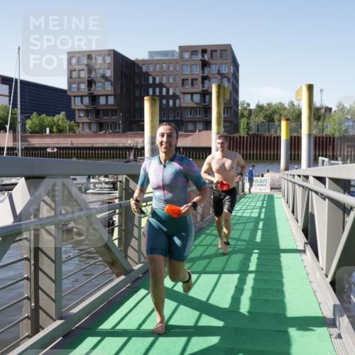 09.08.2026 - GEWOBA Citytriathlon Bremen Yannick Fuchs http://msf.ph/oto/9932094 09.08.2026 10:21:27 Schwimmen 231, 331, 457, 492 meine-sportfotos.de