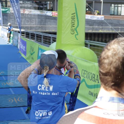 09.08.2026 - GEWOBA Citytriathlon Bremen Yannick Fuchs http://msf.ph/oto/9932105 09.08.2026 11:02:41 Ziel 326 meine-sportfotos.de
