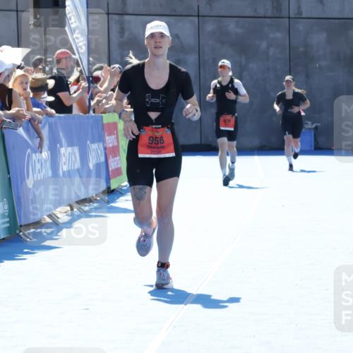 09.08.2026 - GEWOBA Citytriathlon Bremen Yannick Fuchs http://msf.ph/oto/9932126 09.08.2026 14:33:02 Ziel 958 meine-sportfotos.de